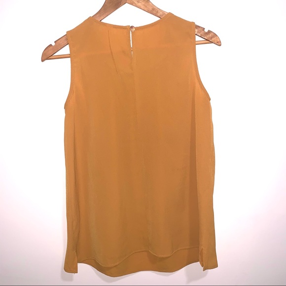 🌷5/$20 Women’s Mustard Color Sleeveless Top - Picture 5 of 6